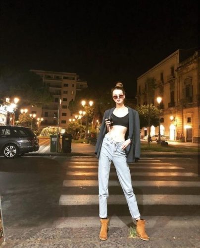 Эскортница Ева в Дубае