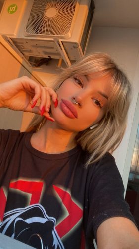 Эскортница Алина